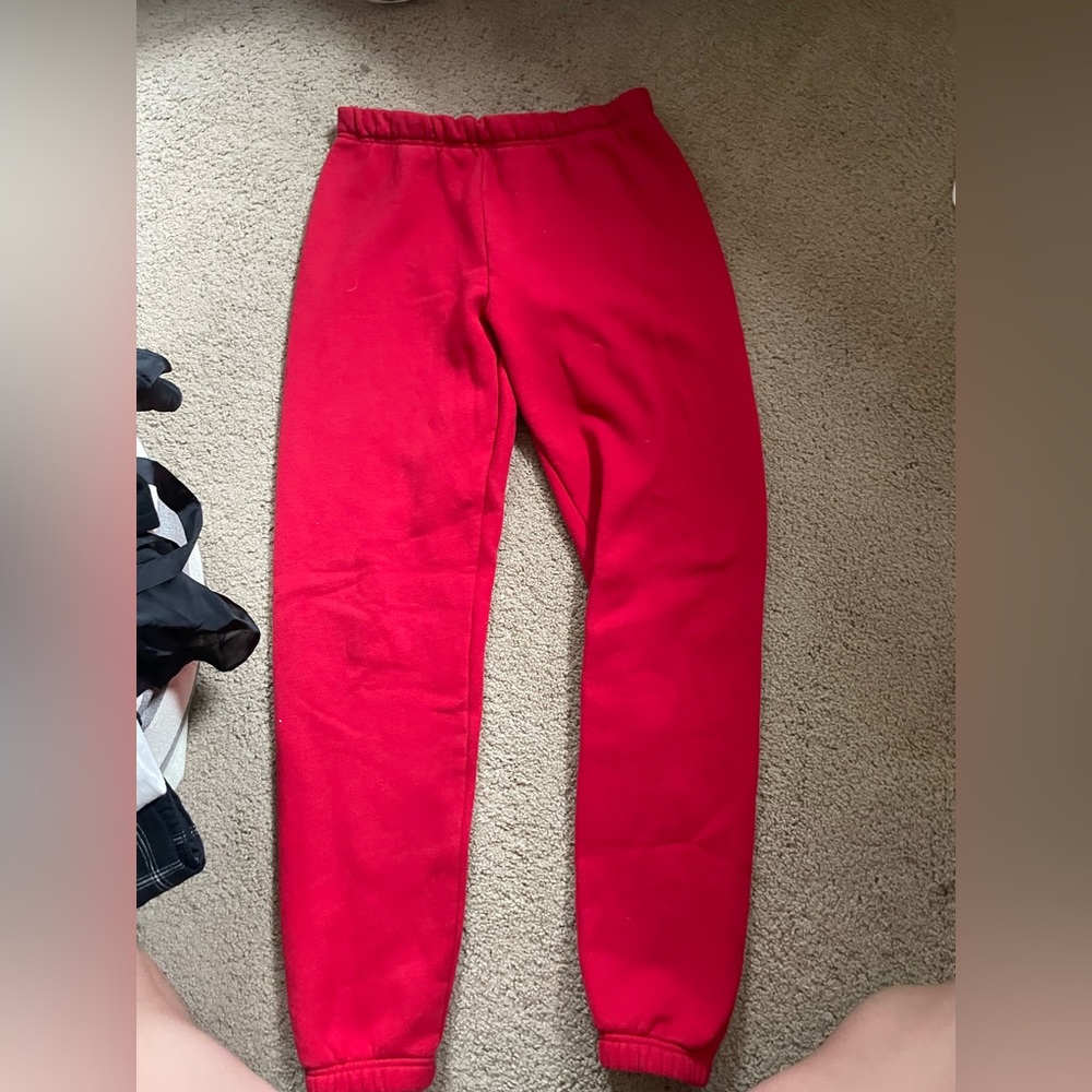 Aritzia, red sweat, pants, size small